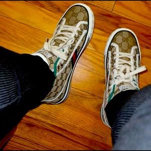 Women's Gucci Tennis 1977 size 37.5= US7.5
